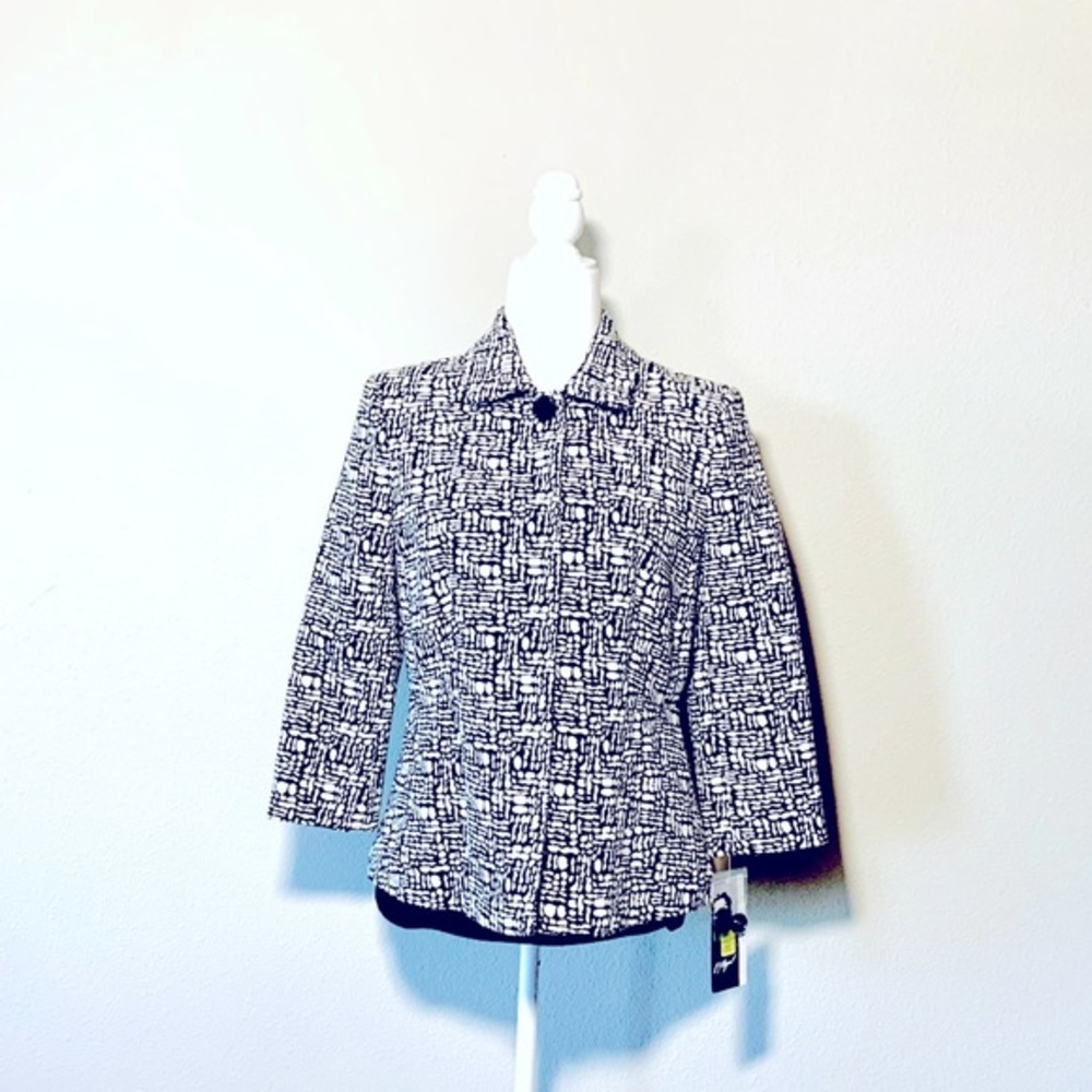 Peter Nygard Black and White Stylish Jacket
